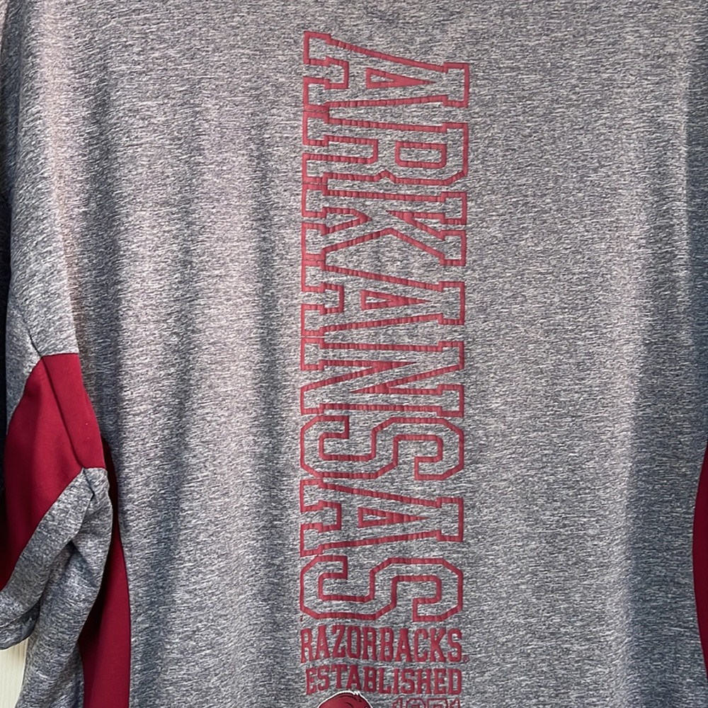 Arkansas Razorback top. Men’s size XL. Used, but still good condition. - Picture 8 of 10